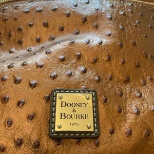 Pebble Grain Crossbody Dooney and Bourke